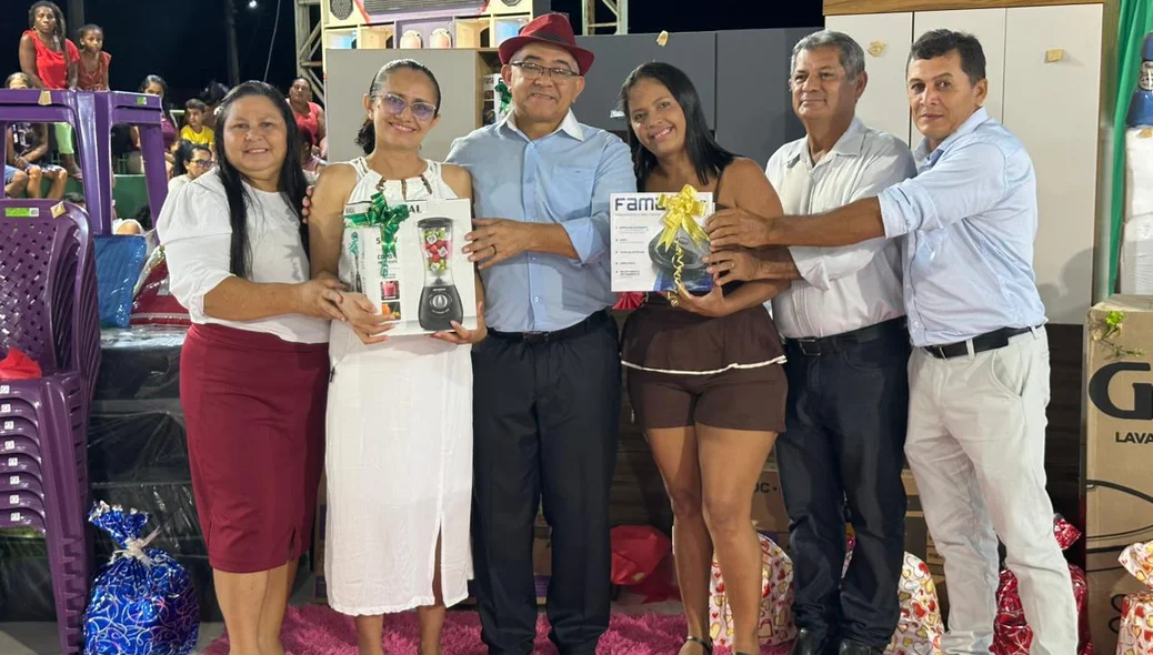 Mães da zona rural também participaram da festa após transporte ser disponibilizado pela gestão municipal