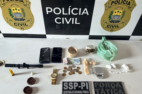 Material apreendido durante ação policial