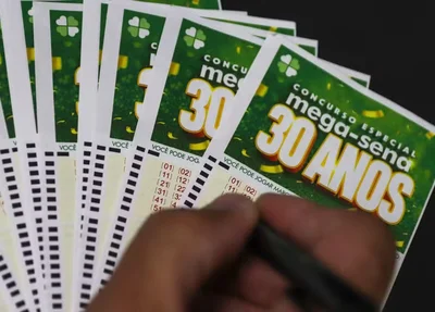 Mega-Sena 30 anos sorteia prêmio histórico de R$ 320 milhões neste domingo (24)