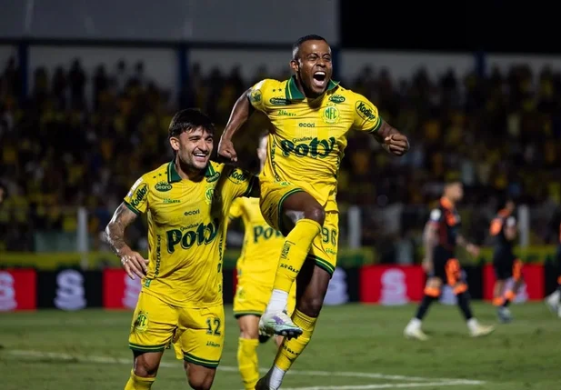 Mirassol vence Corinthians e empurra Timão para a zona de rebaixamento