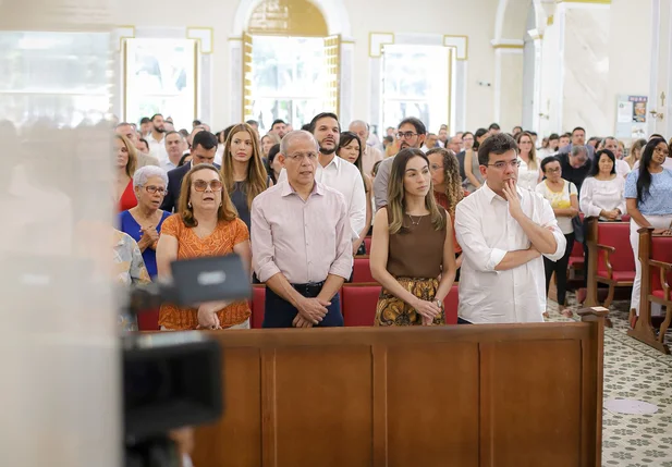 Missa foi realizada na Catedral de Teresina