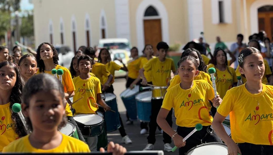 Mobilização percorreu as ruas de Esperantina levando mensagens de proteção, cuidado e respeito às crianças e adolescentes.