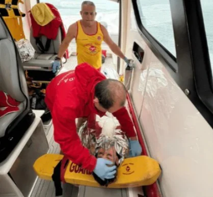 Mulher que desapareceu em Ilhabela é encontrada com vida em alto-mar