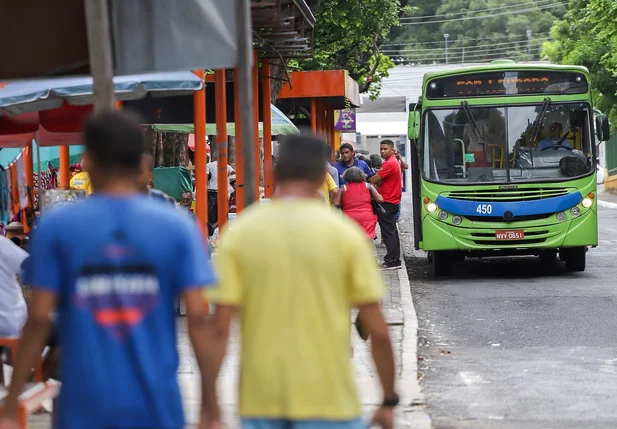 Paralisação dos motoristas e cobradores de ônibus