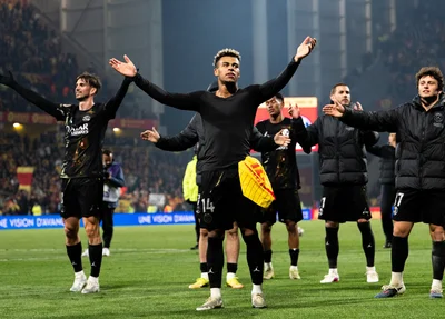 Paris Saint-Germain conquista o título francês após vitória sobre o Lens