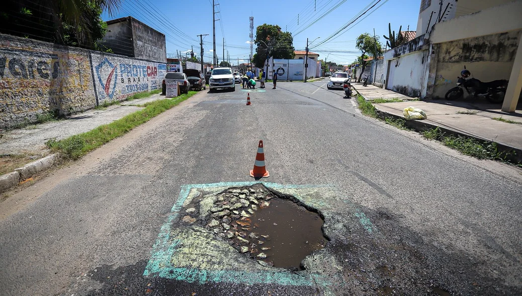 Pintura em buraco