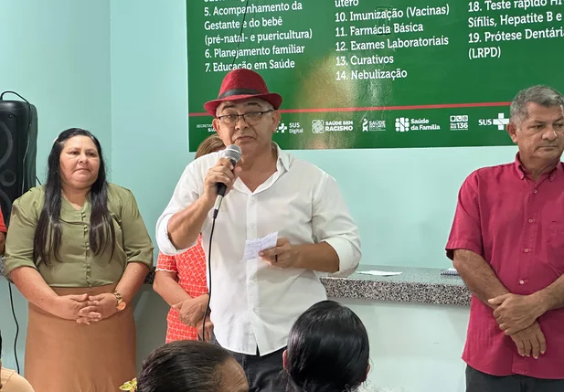 Prefeito Abdoral Melo entrega Unidade de Saúde reformada na localidade Curralinhos