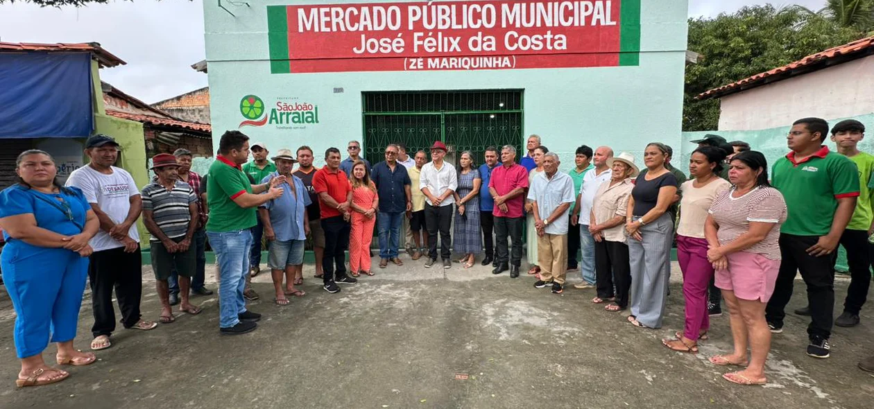 Prefeito Abdoral Melo reinaugura Mercado Público