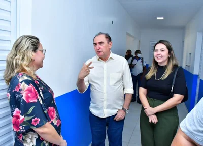 Prefeito Antônio Reis e a secretária de Saúde Caroline Reis