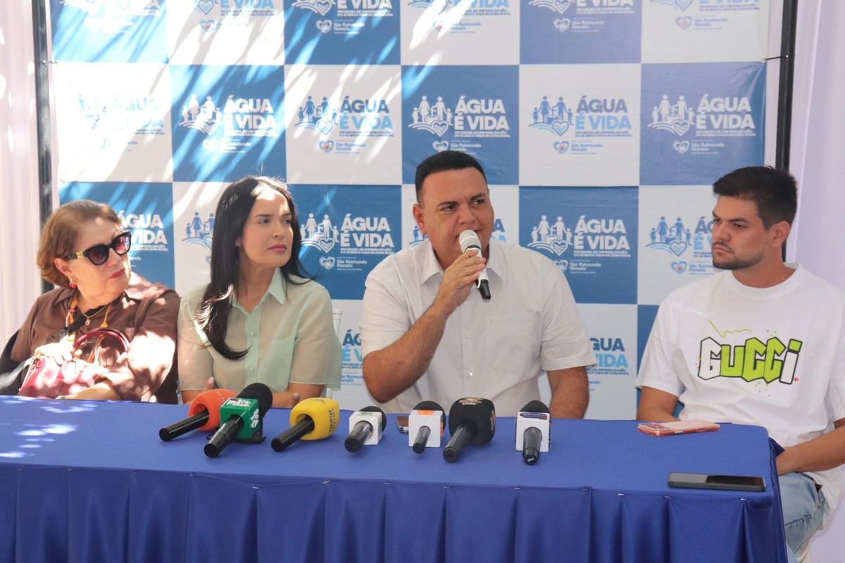 Prefeito Rogério Castro apresenta programa histórico de universalização do acesso à água para zona rural do município