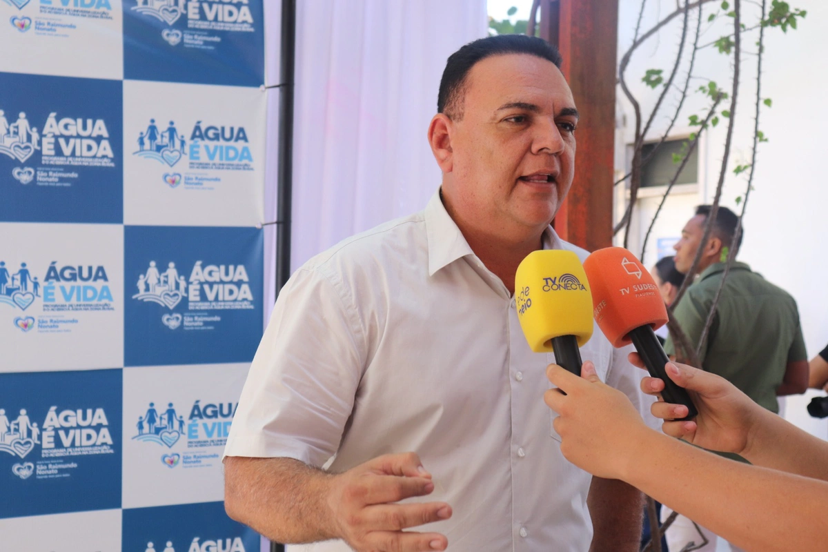 Prefeito Rogério Castro