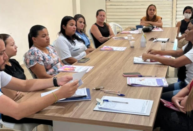 Prefeitura de Caridade do Piauí reforça integração da assistência social com reunião intersetorial