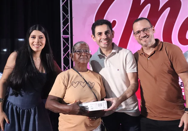Prefeitura de Castelo do Piauí realiza grande homenagem às mães