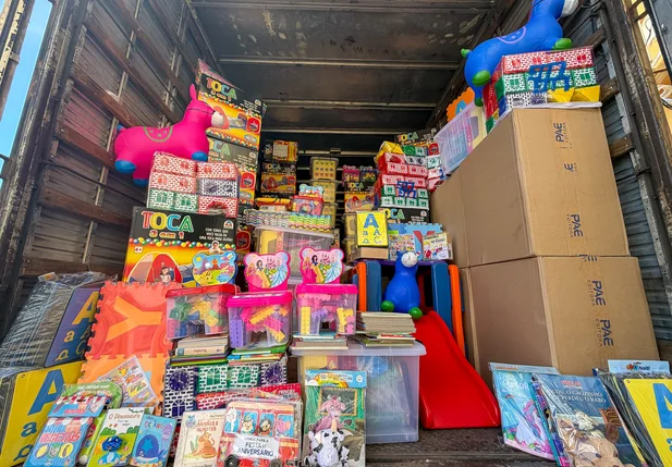 Prefeitura de Parnaíba recebe brinquedotecas e inclusotecas