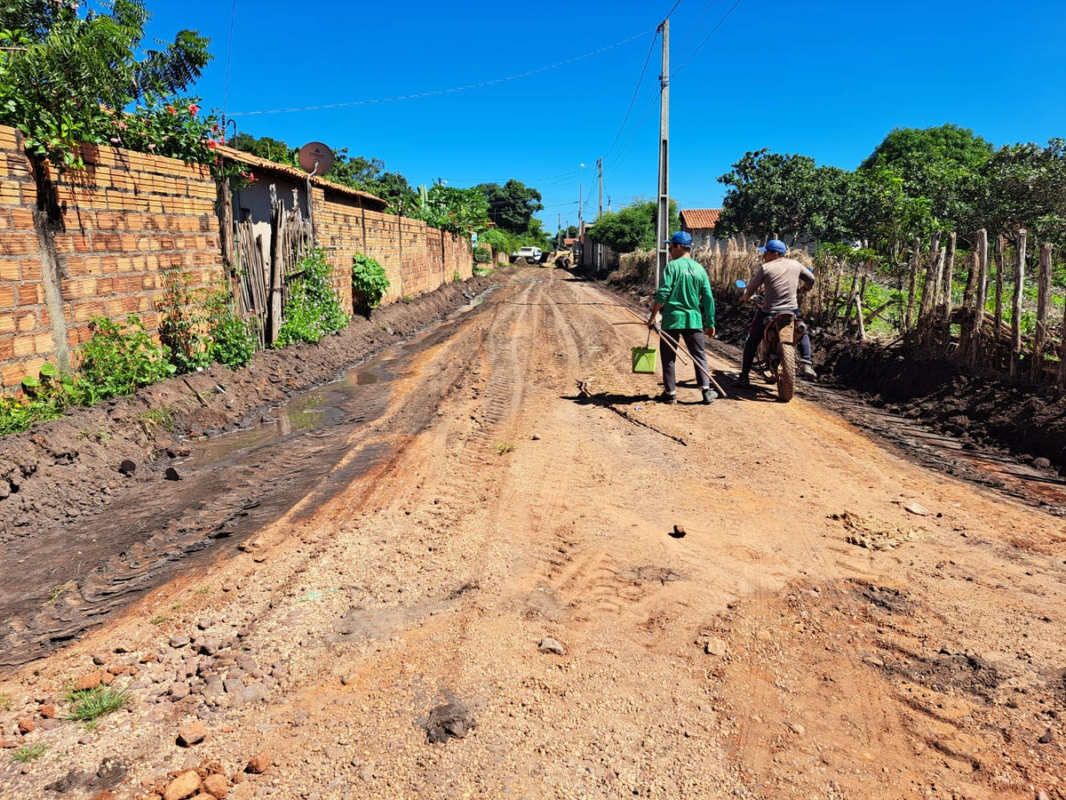 Prefeitura de São João do Arraial inicia quase 7 mil m² de calçamento na zona urbana