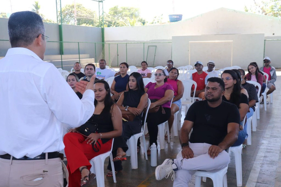 Prefeitura realiza palestra de esclarecimento sobre Programas Sociais