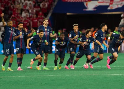 PSG decide nos pênaltis e conquista título da Champions League pela segunda vez consecutiva