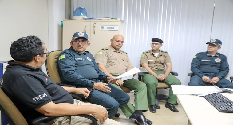 Reunião para tratar da segurança das eleições no Piauí
