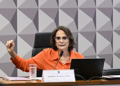 Senadora Damares Alves