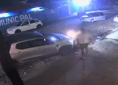 Três pessoas agrediram a vítima, que depois foi atropelada