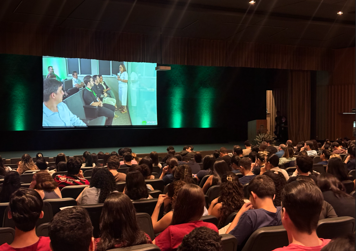 UNI-CET inaugura Centro de Simulação Realística