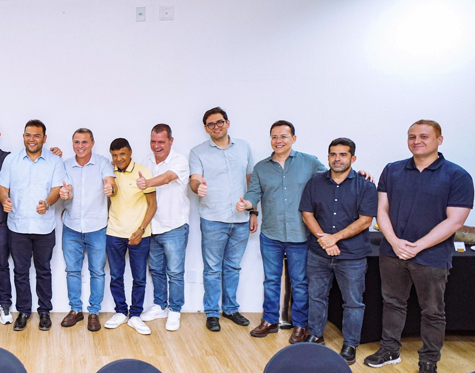 Vereadores de Teresina durante jantar político