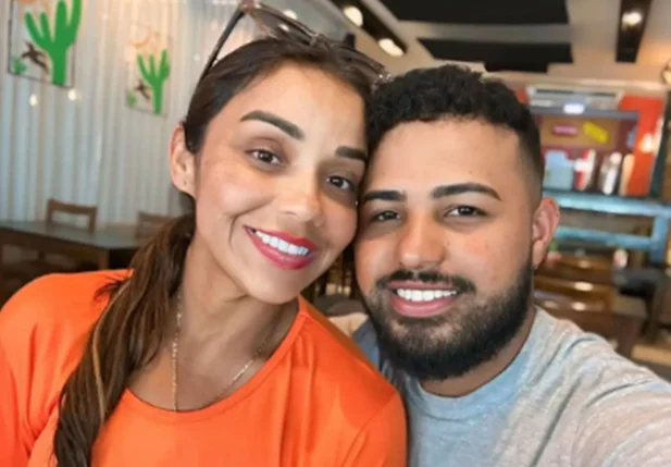 Walkyria Estarley, vocalista da banda Farra da Gordinha, e ex-marido, Lucas