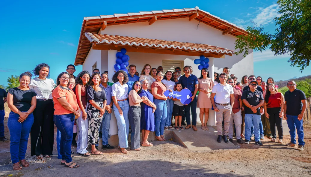 A solenidade contou com a presença do prefeito Gilson Castro e a participação da equipe da Secretaria Municipal de Assistência Social