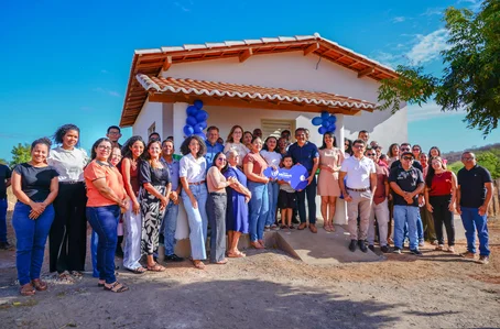 A solenidade contou com a presença do prefeito Gilson Castro e a participação da equipe da Secretaria Municipal de Assistência Social
