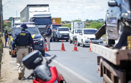 Acidente na ponte do Trancredo Neves