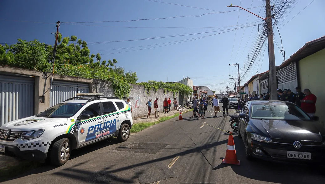 Acidente ocorreu na Rua Álvaro Pires