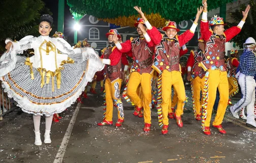 Alto Longá encerra Festival de Folguedos com premiação de quadrilhas