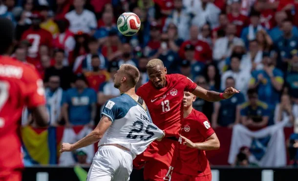 Anfitrião, Canadá conquista primeiro ponto em uma Copa do Mundo após empate com a Bósnia