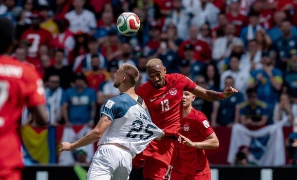 Anfitrião, Canadá conquista primeiro ponto em uma Copa do Mundo após empate com a Bósnia