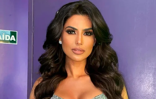 Apresentadora Flávia Noronha