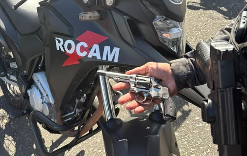 Arma apreendida com adolescente acusado de roubar ouro na zona leste de Teresina