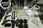Armas e drogas apreendidas na Operação Três Coqueiros