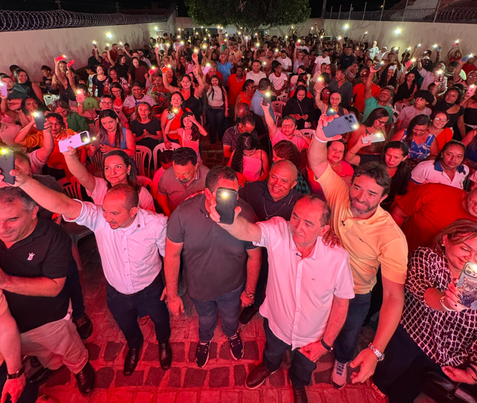 Base do prefeito Antônio Reis participa de reunião em apoio às pré-candidaturas de Marden, Georgiano e Júlio César