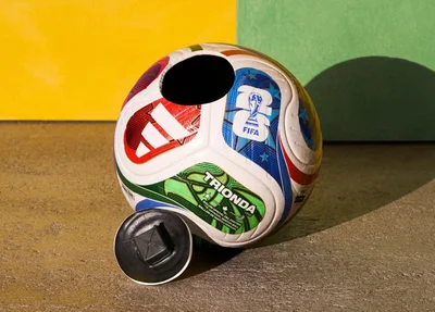 Bola da Copa de 2026 usa inteligência artificial e envia dados 500 vezes por segundo