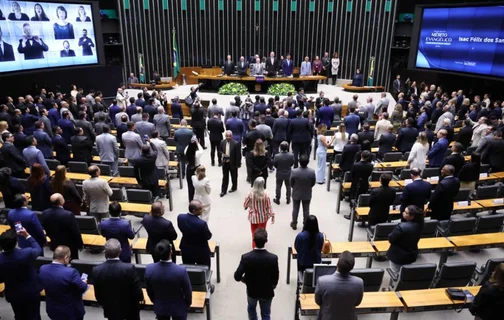 Câmara dos Deputados durante sessão solene