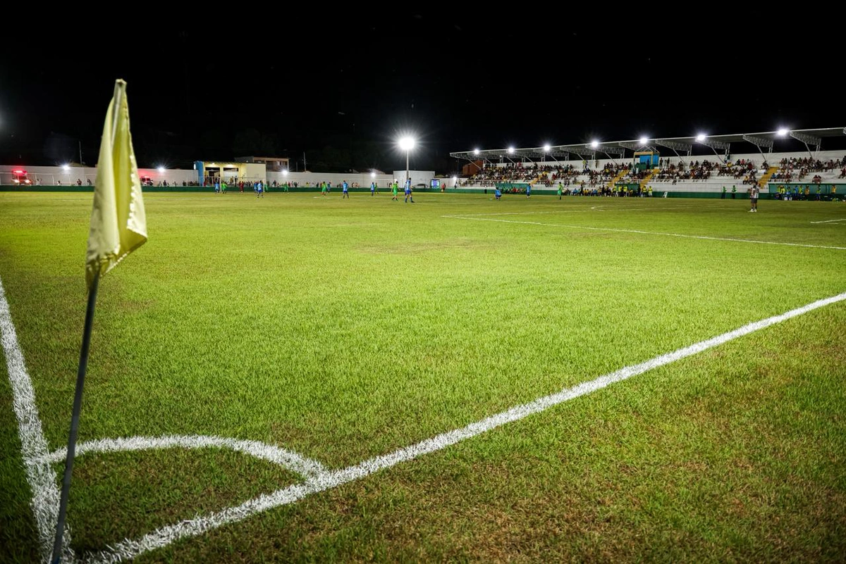 Campo de futebol