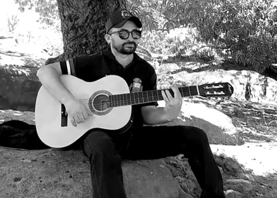 Cantor Jailson Leal