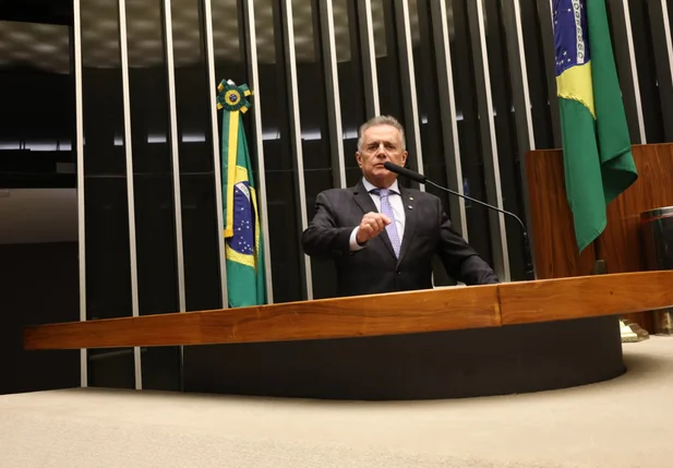 CCJ da Câmara aprova projeto de Flávio Nogueira que aumenta pena para crimes de ameaça e violência psicológica envolvendo o pix