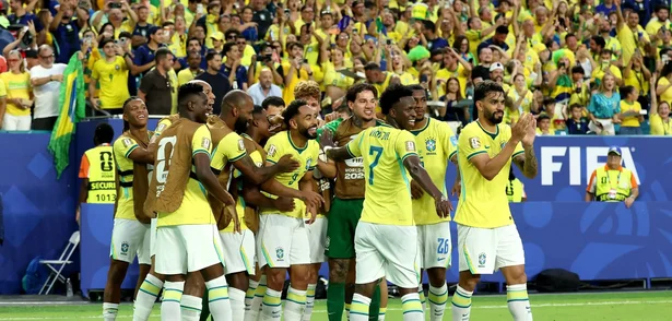 Com uma atuação coletiva brilhante, Brasil confirma favoritismo e vence Escócia