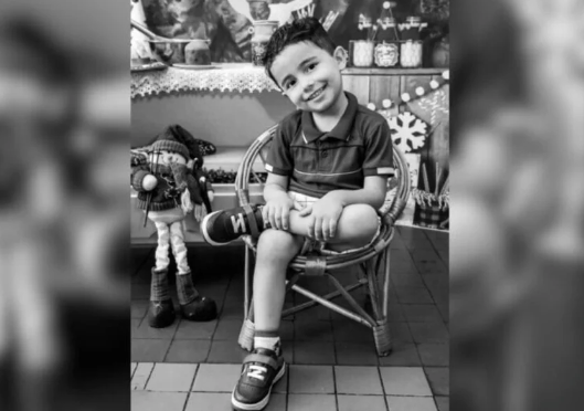 Criança de 4 anos morre após cair de janela de hotel em sc