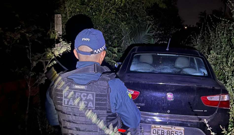 Criminosos sequestram motorista de app e usam carro em série de assaltos em Teresina