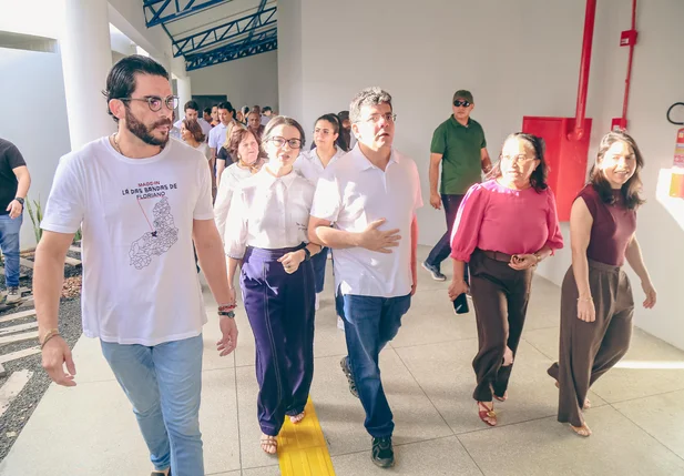 Deputado Dr. Marcus Kalume participa de visita às obras da UESPI em Floriano e destaca avanço da reforma do campus