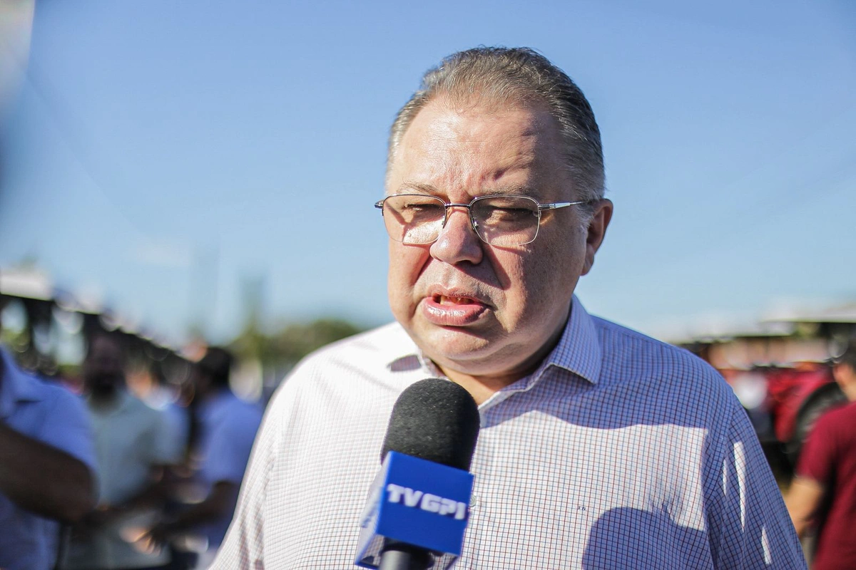 Deputado federal Florentino Neto
