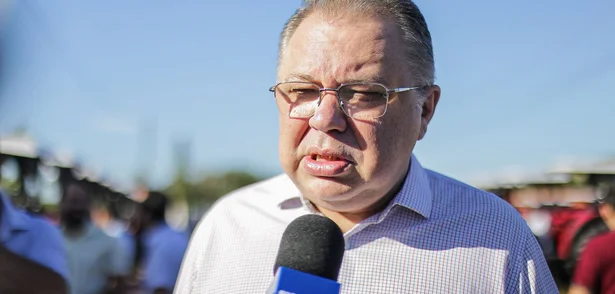 Deputado federal Florentino Neto