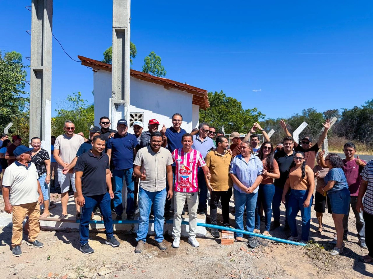 Deputado Firmino Paulo participa da entrega de sistemas de abastecimento de água na zona rural de Itaueira